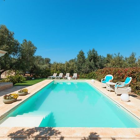 Trullo Milu Villa San Michele Salentino Kültér fotó